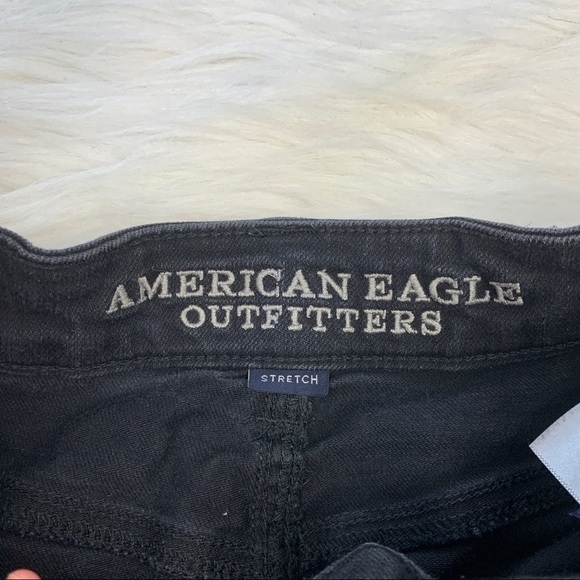 American Eagle Vintage High Rise Distressed Shorts - Picture 4 of 7
